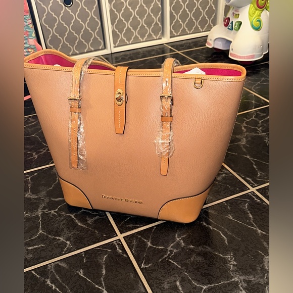 Dooney & Bourke Handbags - Dooney and Burke  new with tags